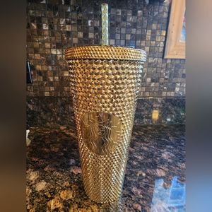 🌟 STARBUCKS gold studded tumbler